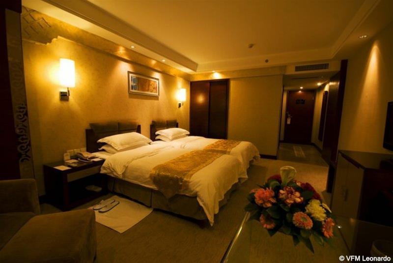 Minshan Lhasa Grand Hotel Csengtu Szoba fotó